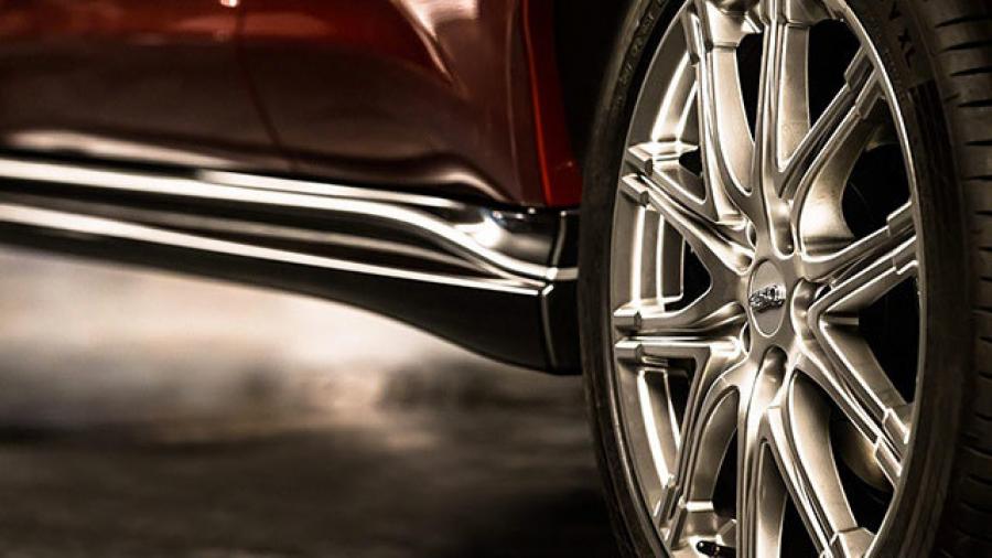  Infiniti ESQ 2014 года  (фото 5 из 9)